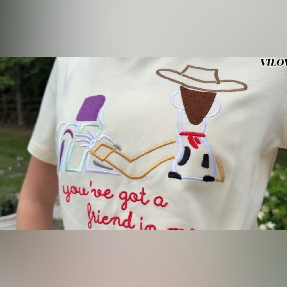 NWT Adult Medium Toy Story Embroidered Shirt, Yellow/Off-White Buzz Woody Disney